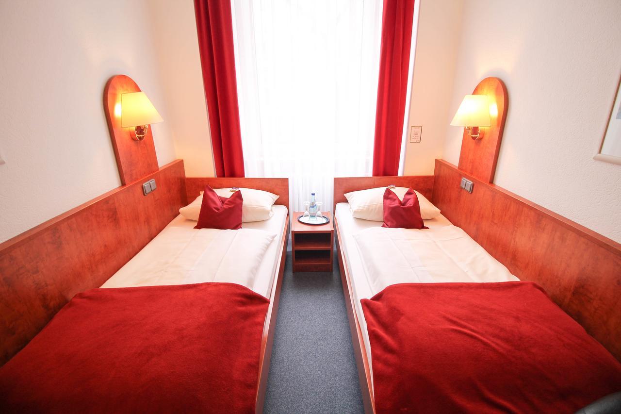 פרנקפורט Hotel West An Der Bockenheimer Warte מראה חיצוני תמונה